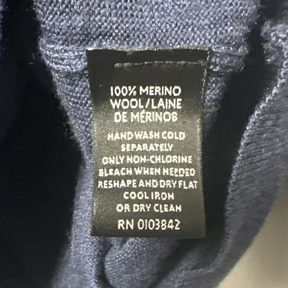 Toscano Firenze Men's Med Italy 100% Merino Wool Navy Blue V-Neck Sweater Hike